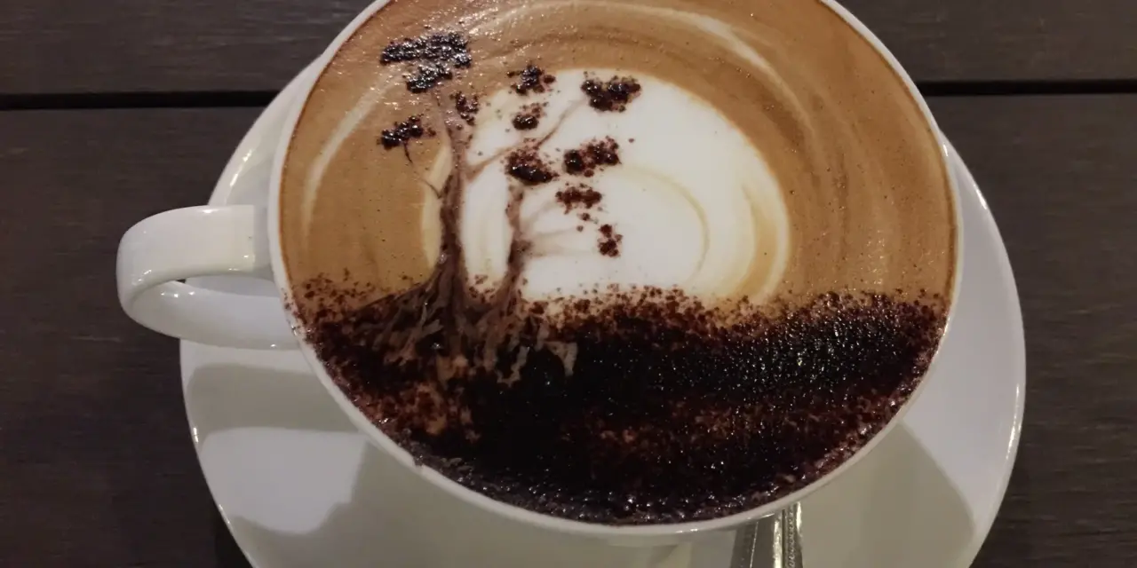 Descubriendo el Arte del Latte: Creación y Significado